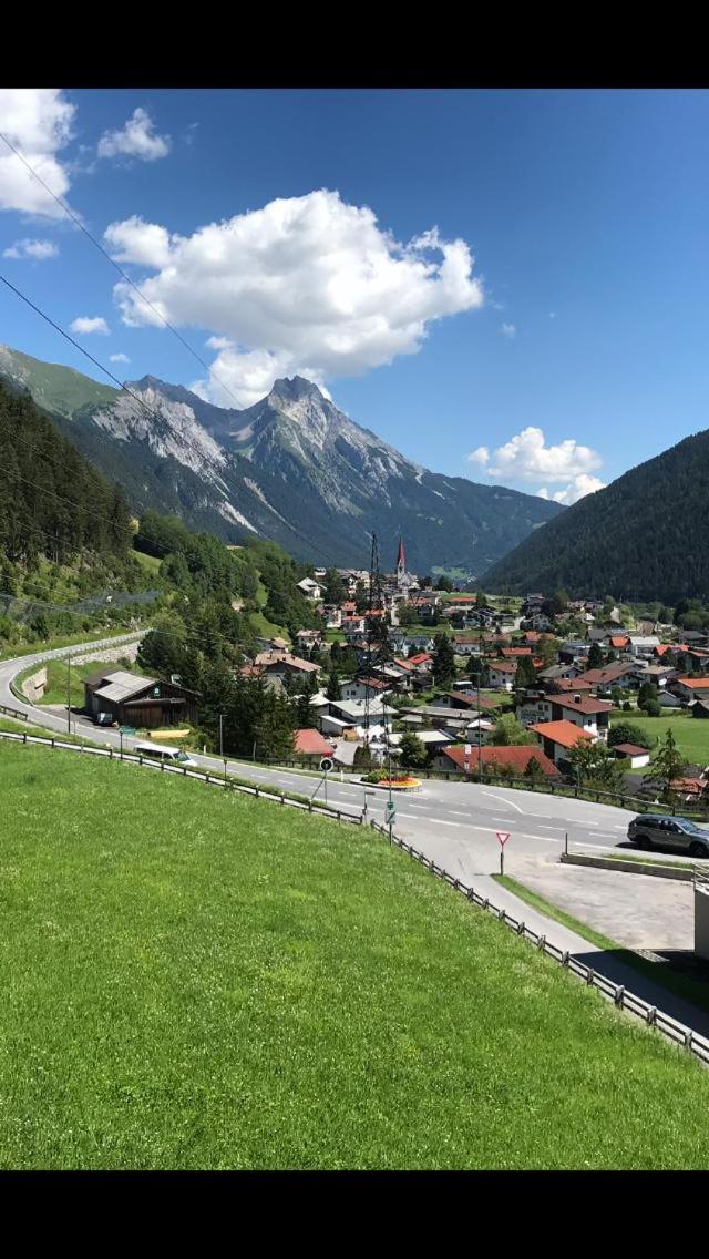 Ferienhaus Bergkristall Pettneu am Arlberg Esterno foto